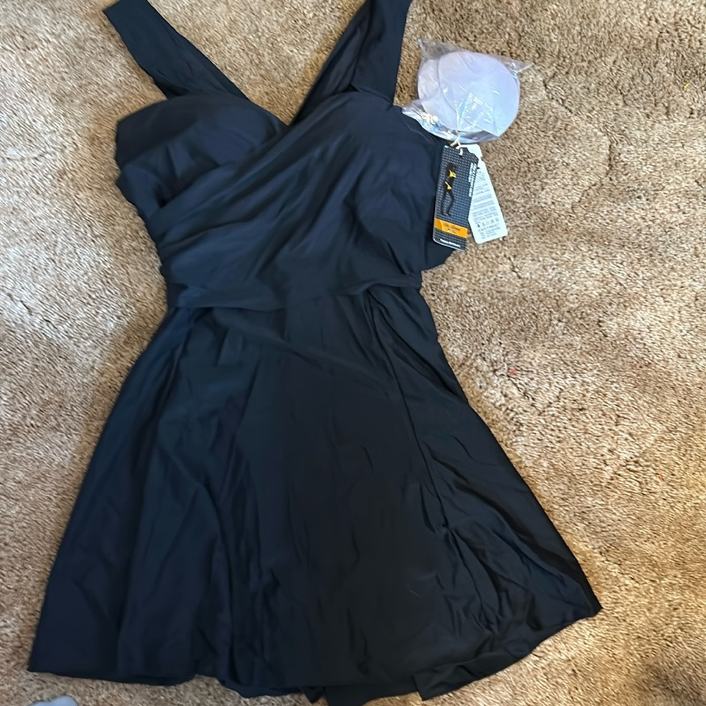 She Hang one piece skirt over shorts bathing suit crossover chest black size XL